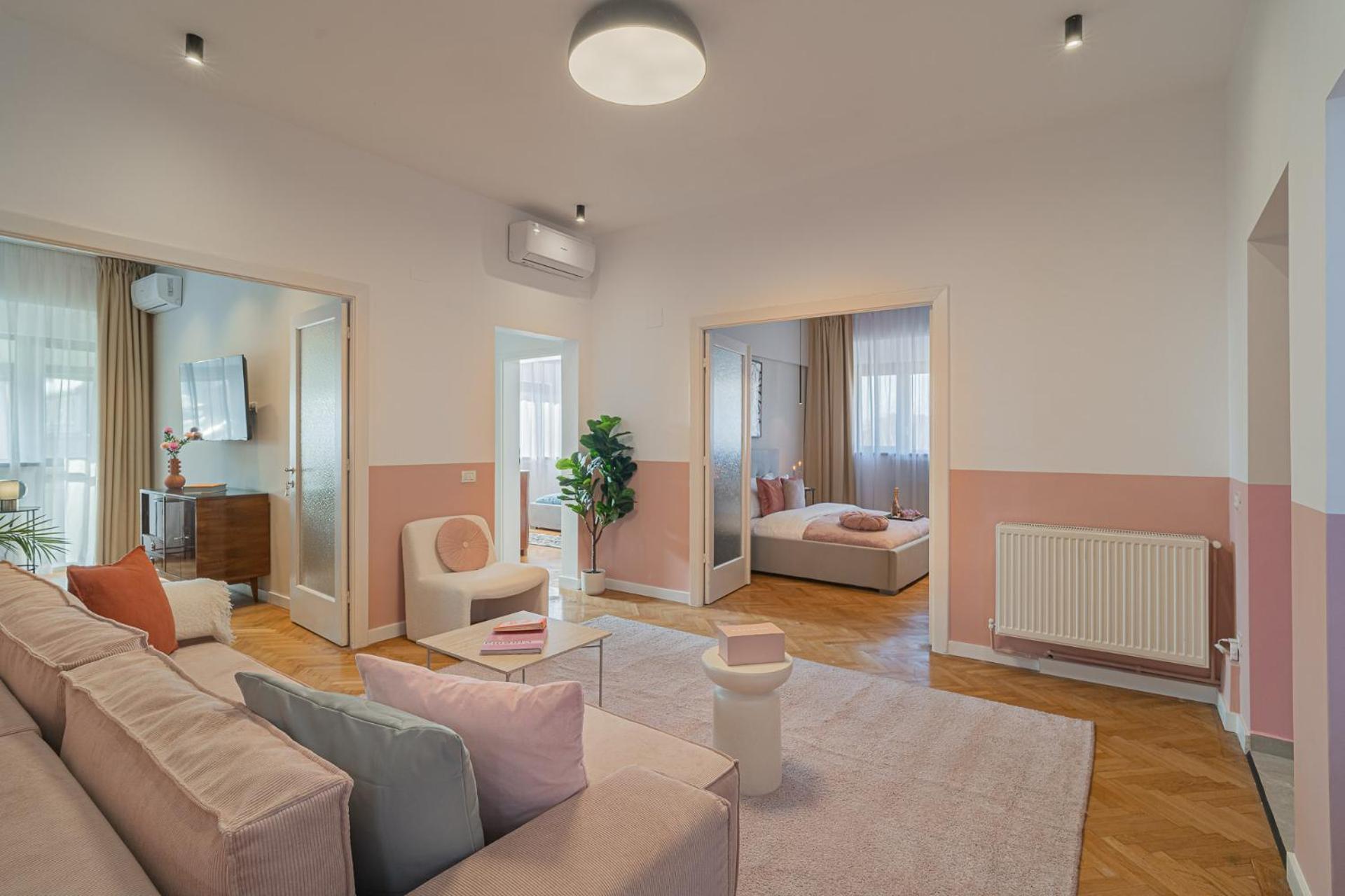 Appartamento Vibrant & Spacious 3br Lofts On Amzei Square *