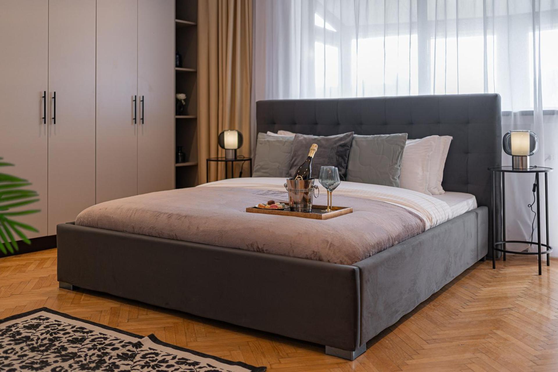 Appartamento Vibrant & Spacious 3br Lofts On Amzei Square Bucarest