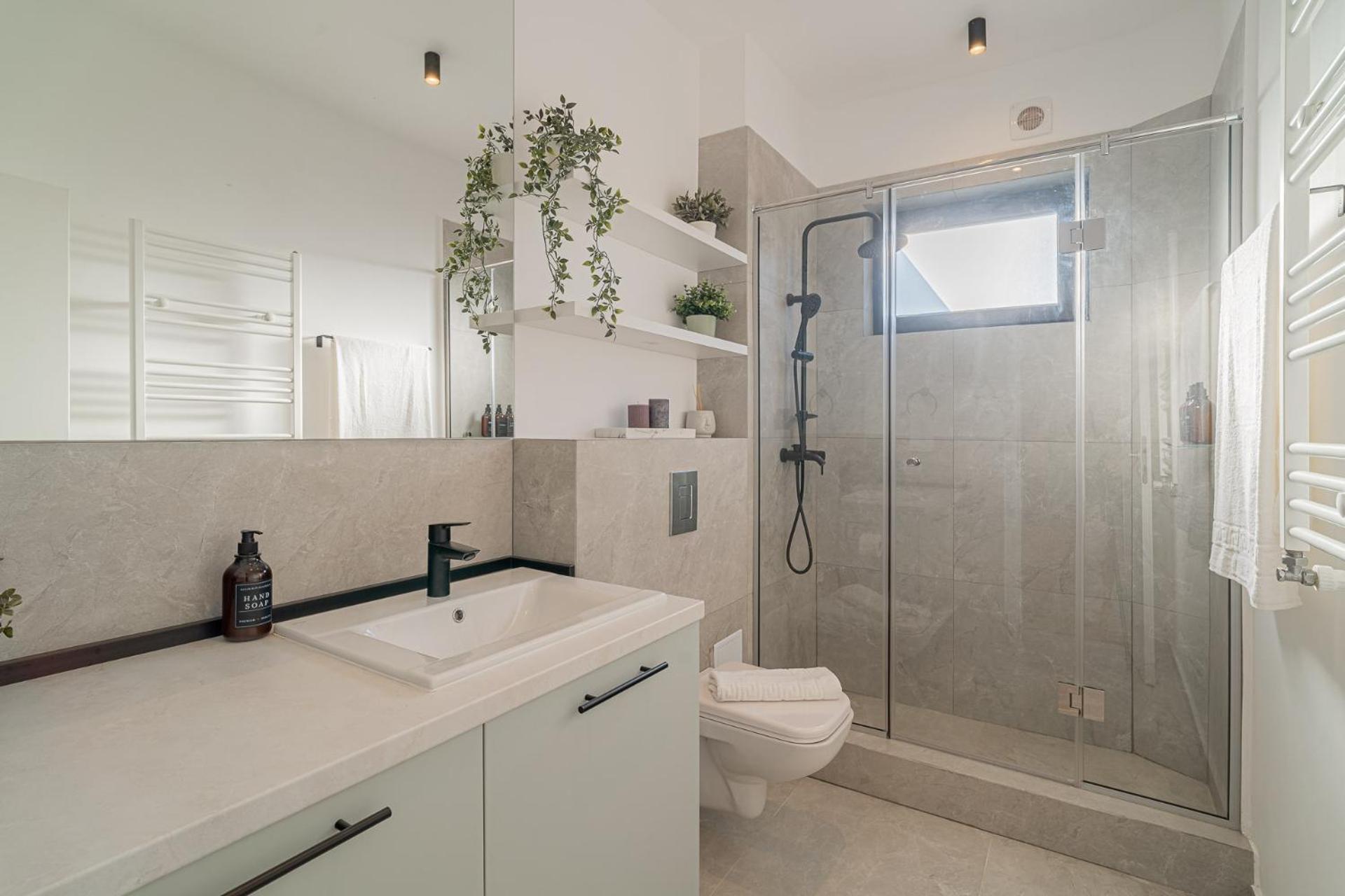 Appartamento Vibrant & Spacious 3br Lofts On Amzei Square Bucarest
